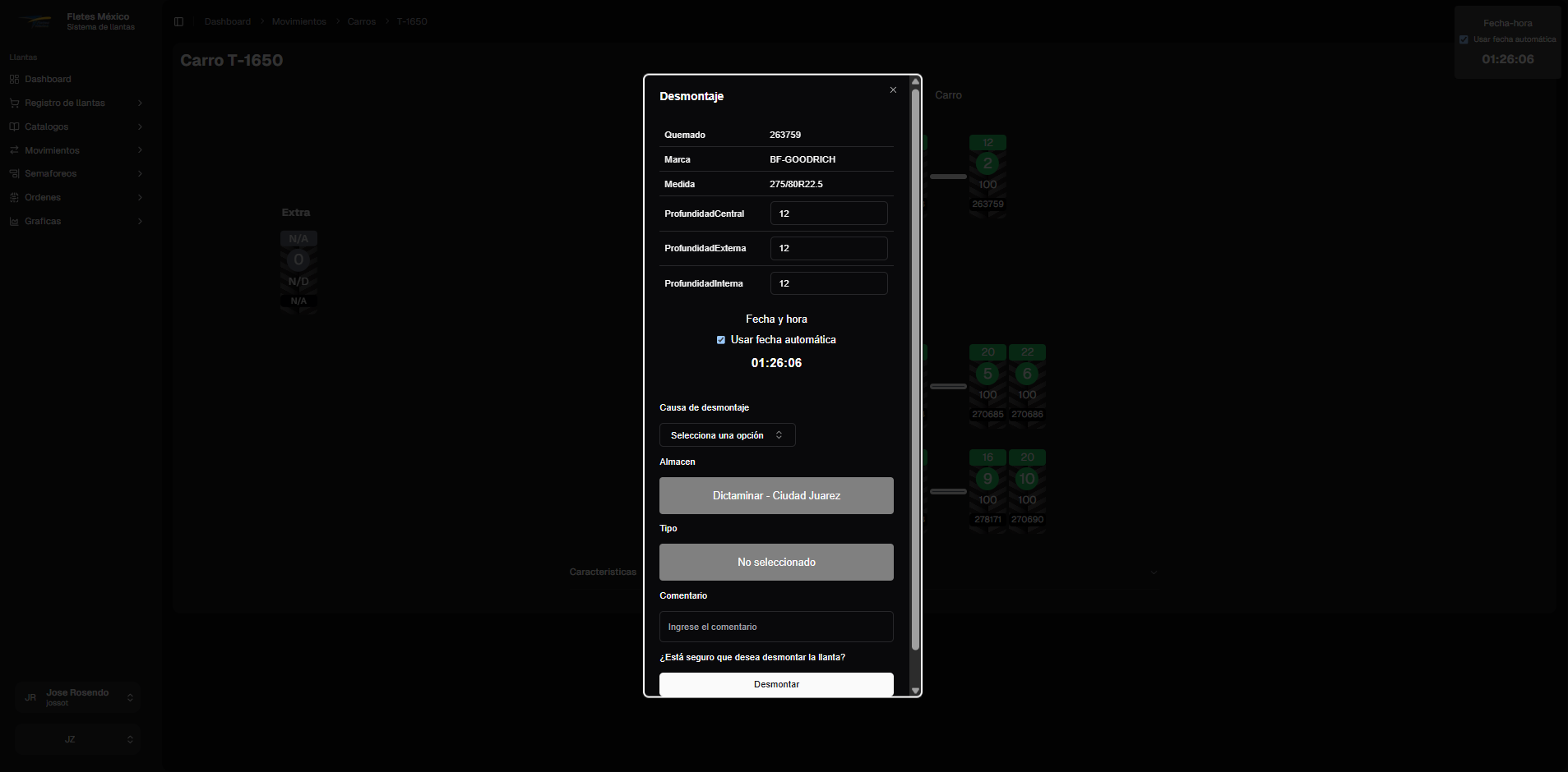 Modal de desmontaje con datos de la llanta, almacén destino y confirmación